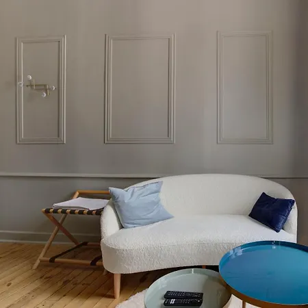 Romantica — Balneo, Cosy & Moderne * Laval (Mayenne)