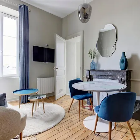 Romantica — Balneo, Cosy & Moderne Appartement Laval (Mayenne)